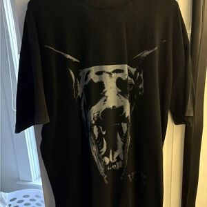 PacSun Black Graphic Tee with Bold Design
